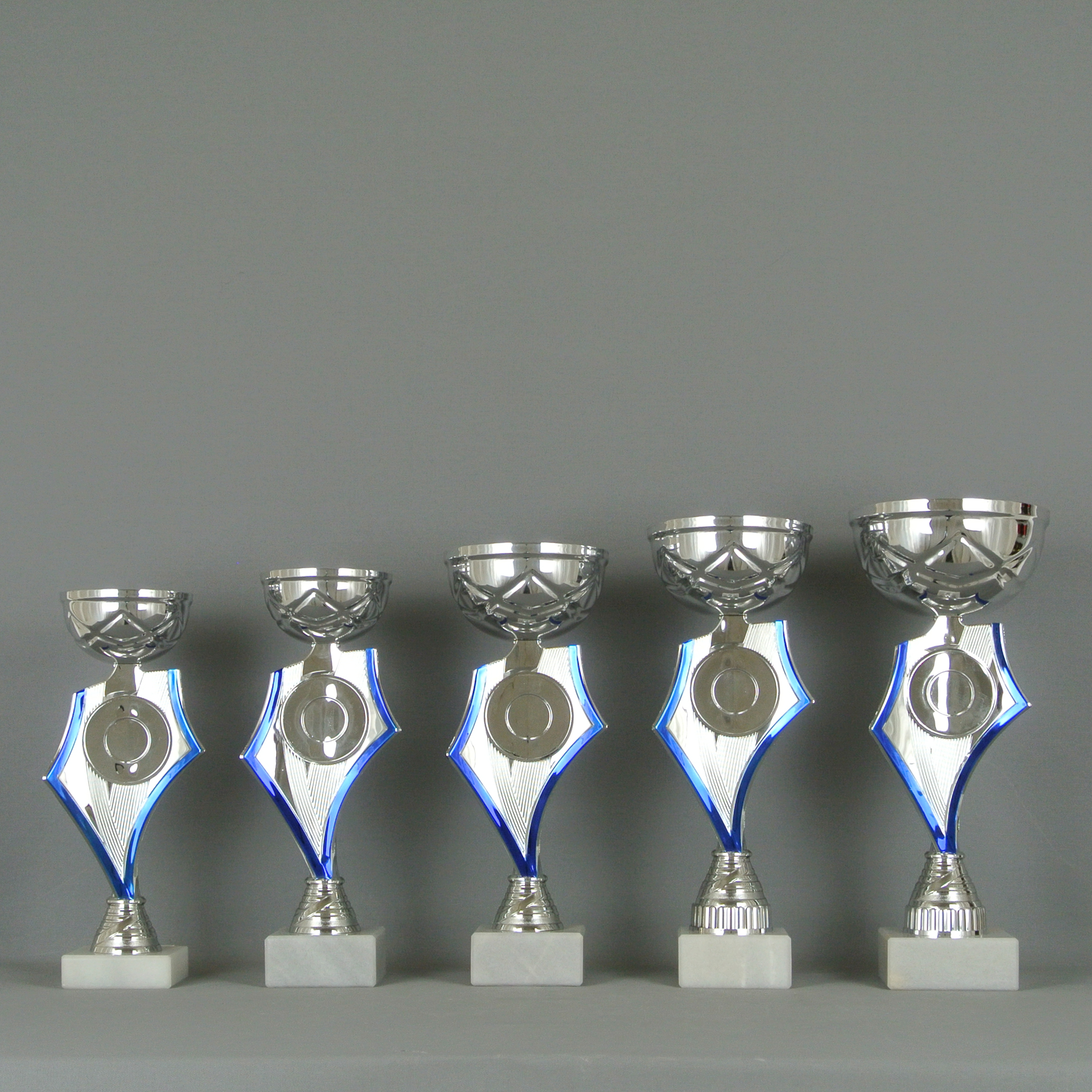 Pokal Gravur silber/bronze 1x  5er Serie Pokale 34,0-27,5cm inkl u Embl 